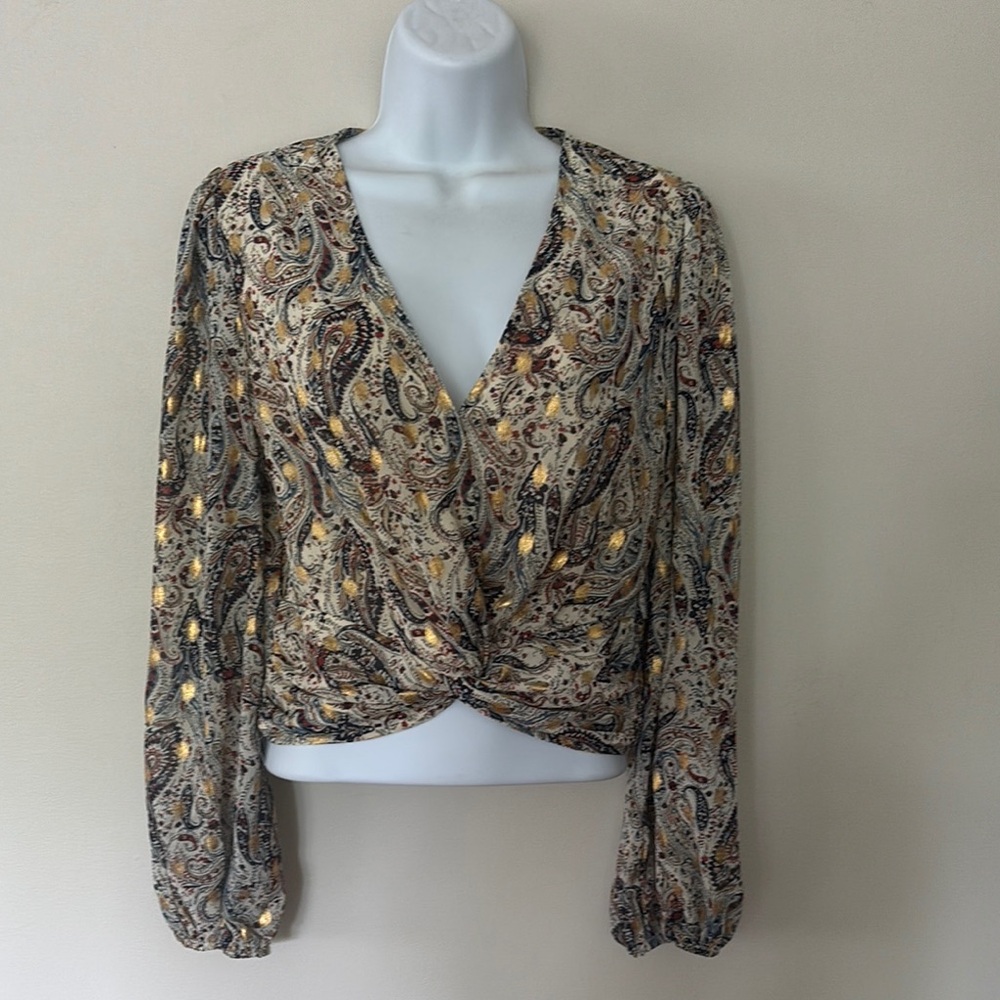 Gorgeous Fashion Nova Top Paisley Gold Women's Top Blouse M PERFECT